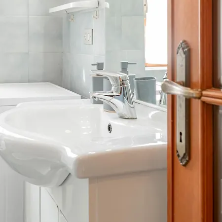 Apartamento H11 Casa Tecla Centro-mare *