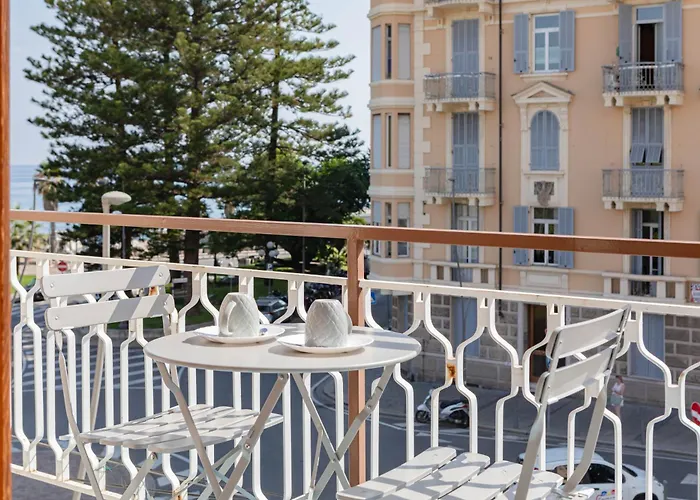 Апартаменты H11 Casa Tecla Centro-mare *